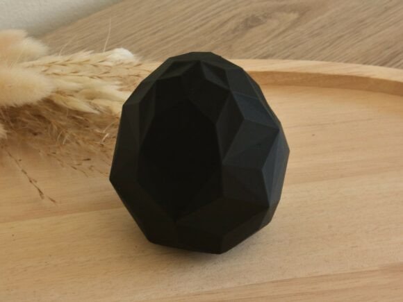 Exploring the Poly Egg 3D Printing File in 3MF and STL Formats